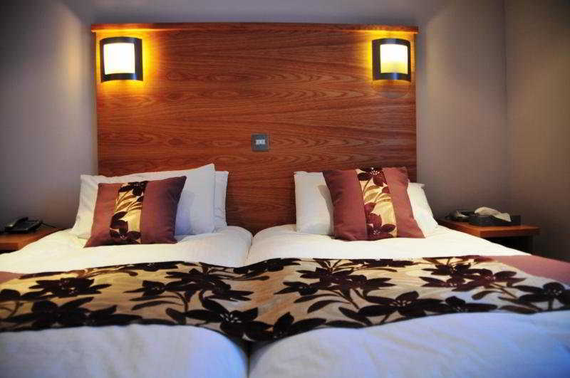The Inn Hotel Bar And Restaurant Saint Helier Zewnętrze zdjęcie