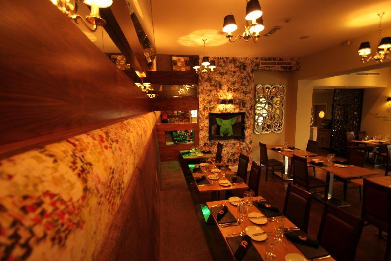 The Inn Hotel Bar And Restaurant Saint Helier Zewnętrze zdjęcie